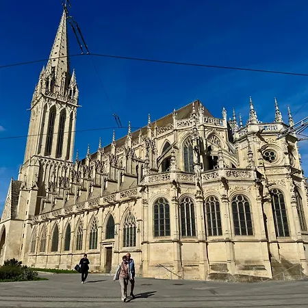 Appartement Break Chic Cosy Wifi Hyper Centre Caen